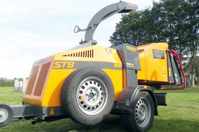 Forst ST8 woodchipper - image: HW